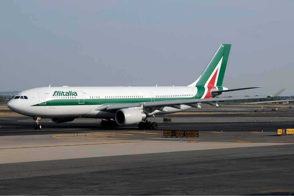 Alitalia Airbus A330